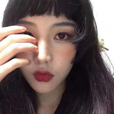 高清好看的个性女生浪系头像 共12张