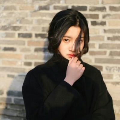 20张高清女生高冷伤感QQ头像 氛围感拉满