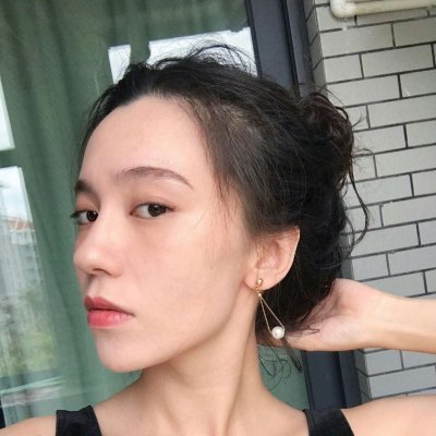 超好看的绿色系女生QQ头像 9张高清个性图分享