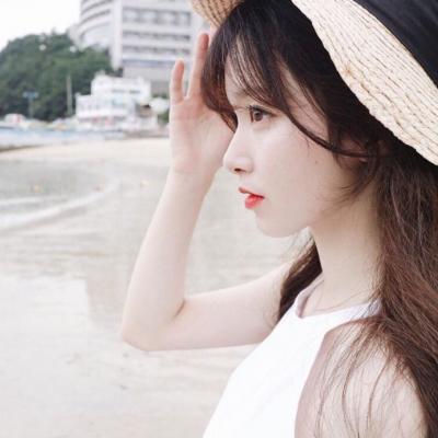 21张高清有意境的女生微信头像 氛围感拉满