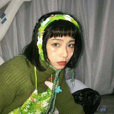 超好看的绿色系女生QQ头像 9张高清个性图分享