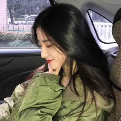 20张高清甜蜜可爱搞怪女生头像合集