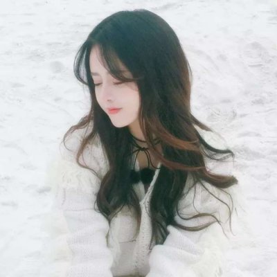 36张清纯感拉满的漂亮小姐姐头像 高清无水印精选