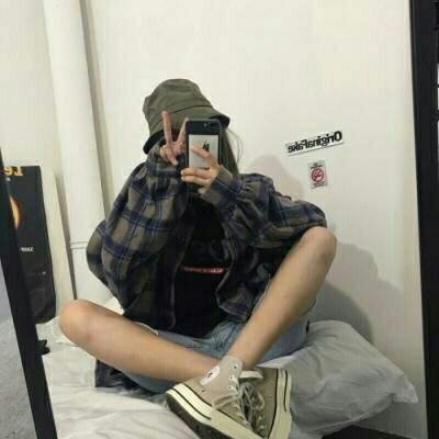 29张高清时尚帽子女头像 女生头像合集来啦