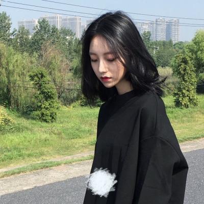 23张高清气质女神头像 高贵氛围感拉满