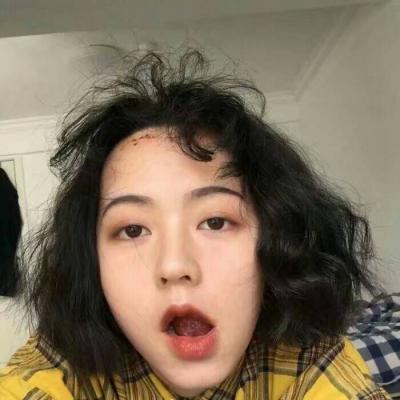 36张氛围感拉满的女生时尚头像合集