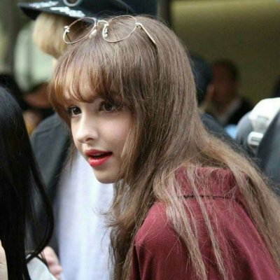 16张高清欧美风个性QQ女头 氛围感拉满