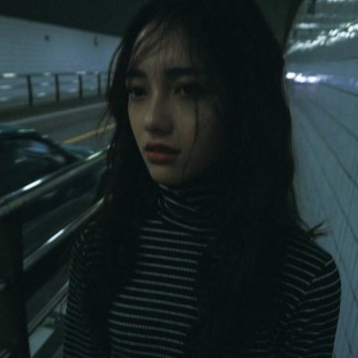 12张高清好看的90后美女生活照头像合集