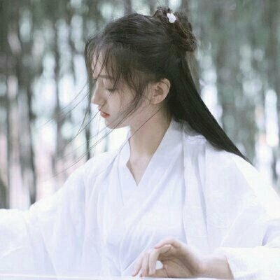 11张高清真人古风女生头像 清新氛围感拉满