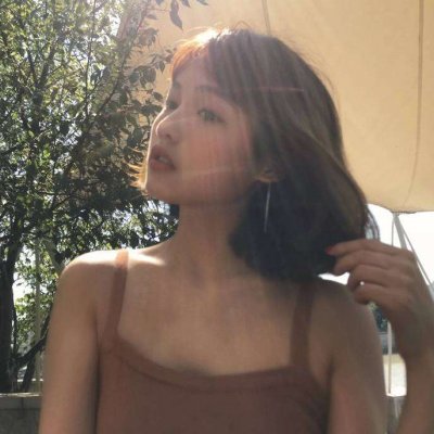 35张高清真人美女微信头像 好看的女生头像合集