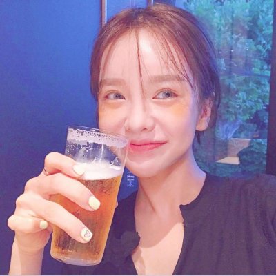 22张高清时尚个性女生头像合集 好看的漂亮女头像大全