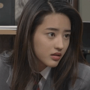 《恶作剧之吻》松本丽子动图表情包 小泽真珠经典名场面合集