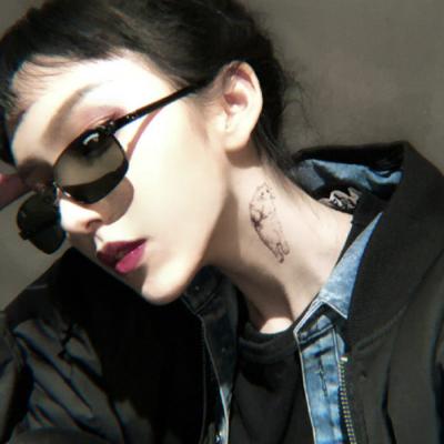 快手热门霸气女生头像合集 18张高清无套路款