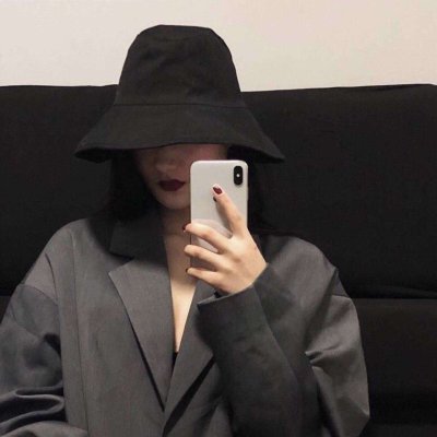 30张高清暗黑系女生个性头像 氛围感拉满