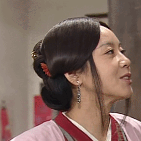 佟湘玉鼓脸模仿老虎 这表情太有那味儿了