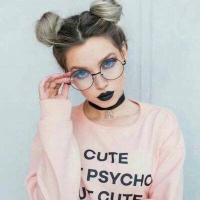 12张高清高冷范女生欧美头像 氛围感拉满