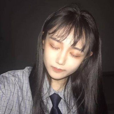 18岁左右女生伤感头像合集 35张高清好看的伤感美女头像