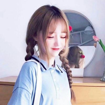 27张高清时尚清新女生头像 个性氛围感拉满