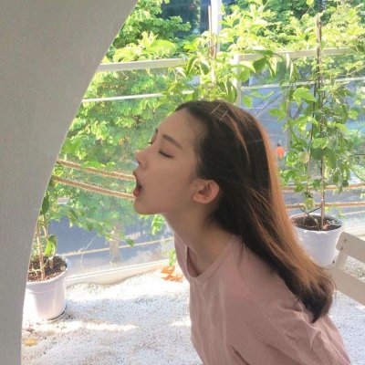 12张软萌粉色系女生头像 高清可爱又治愈