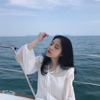 34张高清浅蓝色女生头像 温柔氛围感拉满