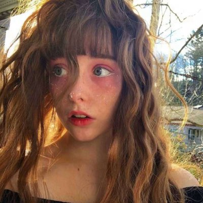 21张高清好看的QQ个性欧美女生头像合集