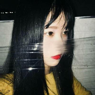 21张高清伤感冷酷女生头像 自带孤独忧郁氛围感