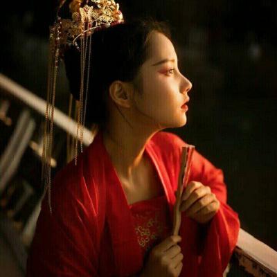 古风红嫁衣女生头像来啦！19张高清唯美红妆美人图合集