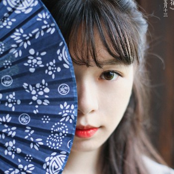 # 9张高清唯美清纯女生头像 氛围感拉满的女生头像合集