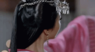 古装电影里那些让人一眼万年的回眸镜头