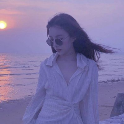 34张高清好看的女生唯美海边QQ头像合集