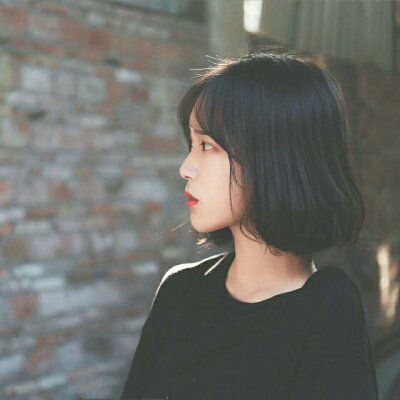 冷系短发女生头像合集 20张高清正侧脸都有