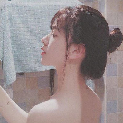 22张高清意境感拉满的女生头像合集