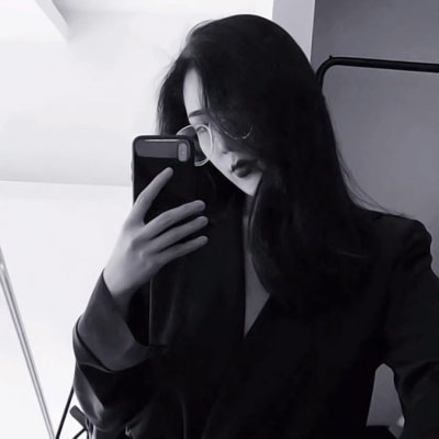 21张高清黑白女王范头像 又冷又飒超有气场