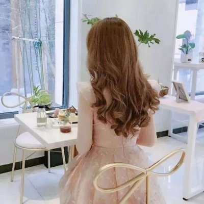 24张高清好看的女生背影微信头像合集