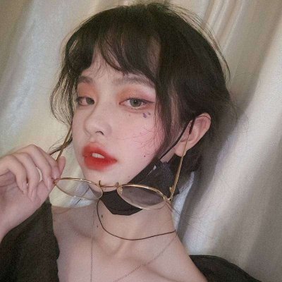 26张个性有趣的闺蜜高清头像 好看又有梗