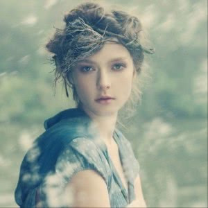 女生颓废情绪头像合集 13张高清氛围感女生头像