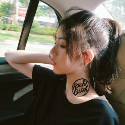 20张高清好看的个性独特女生头像合集