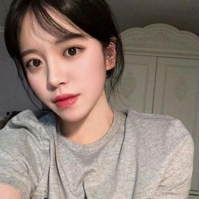 QQ伤感女生颓废头像合集 19张高清时尚素材来啦