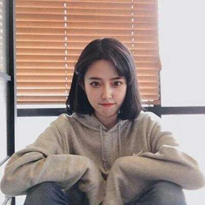 女生霸气短发QQ头像合集 16张女王范高清头像来啦