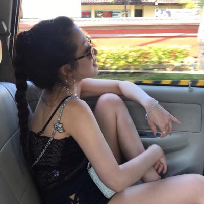 21张高清霸气女王范QQ女生头像 气场拉满超飒