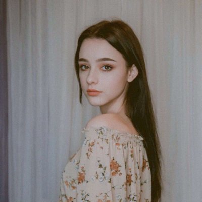 19张高清高冷霸气欧美女生头像合集