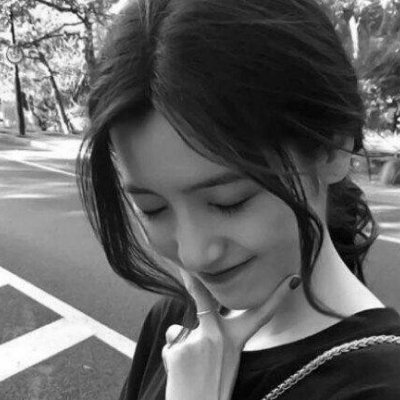 36张超拽冷酷女生头像 高清霸气个性款直接存