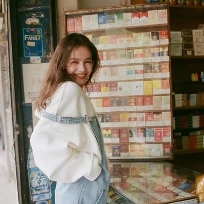 36张高清酷感女生头像 又帅又飒的女生头像合集