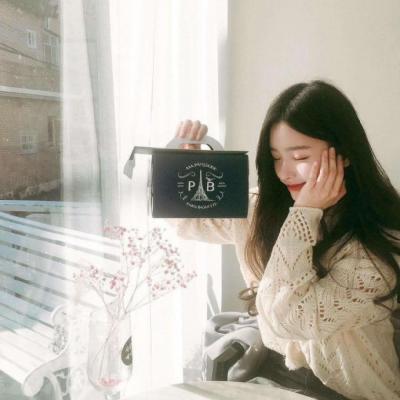 小清新文艺女生头像 24张高清好看的文艺清新头像合集