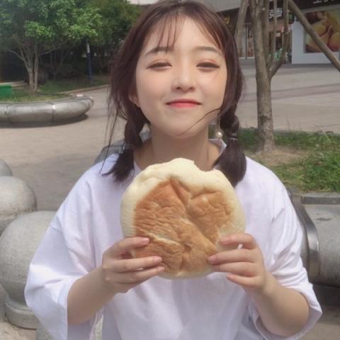 24张高清可爱萌系女生头像 快来挑你的专属头像