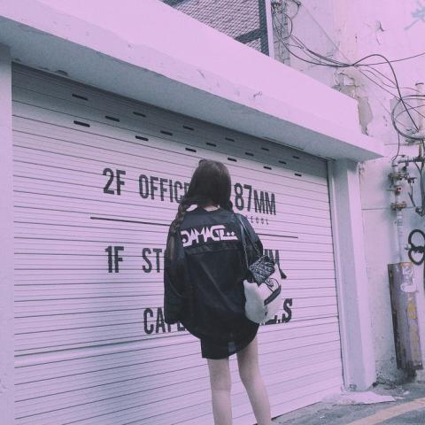 20张高清时尚女生背影QQ头像 氛围感拉满