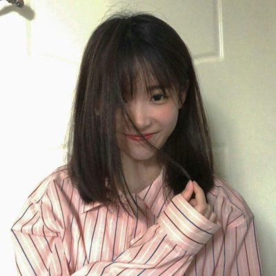 12张高清气质感拉满的唯美意境女生QQ头像