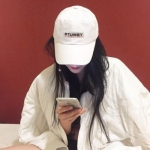 16张超酷戴帽女生头像 高清好看直接用