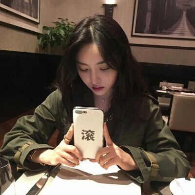 20张霸气冷感女生头像 高清无水印冷酷表情合集