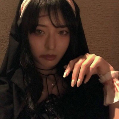 26张高清丧气风女生头像 个性氛围感拉满